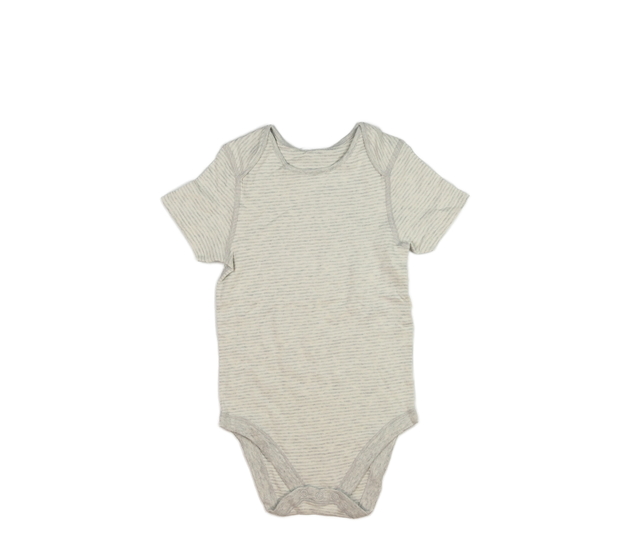 Šedé pruhované body M&S