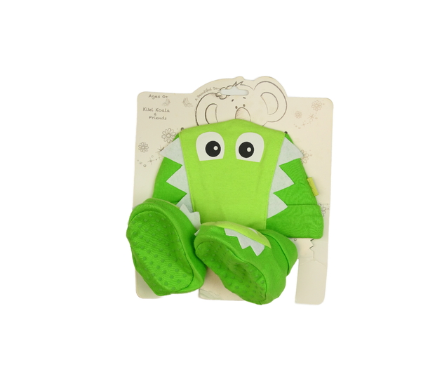 Nová zelená čepička a bačkůrky