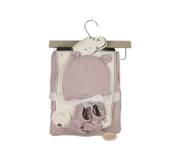 Nová lila dečka, čepička a ponožky s mašlí