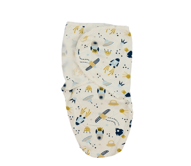 Bílá zavinovačka s vesmírným motivem 