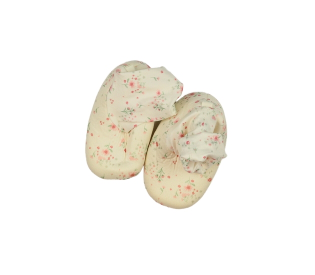 Krémové květinové bačkůrky 