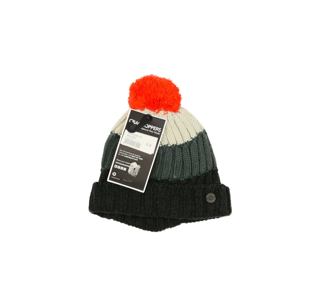 Nová čepice s bambulí a fleecovou podšívkou