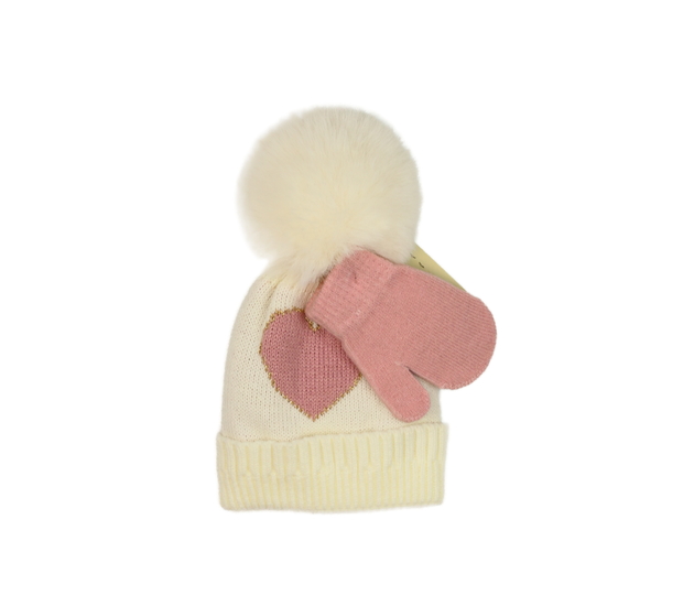 Nová čepice s rukavicemi