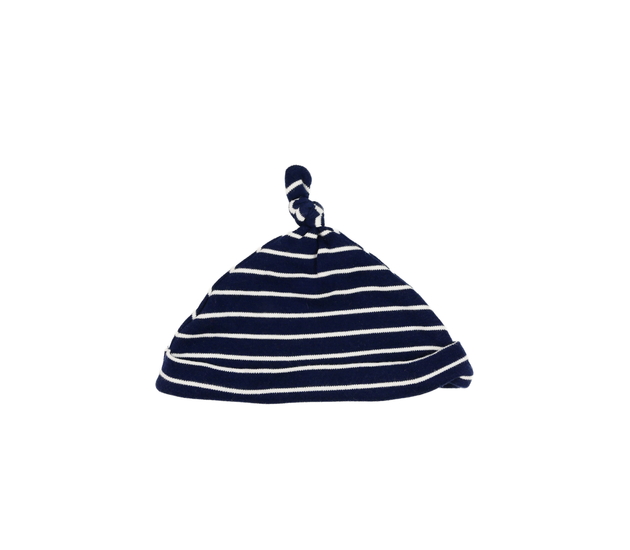 Modrá pruhovaná bavlněná čepička 
