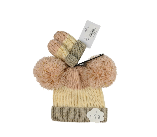 Nová zimní čepice a rukavice George