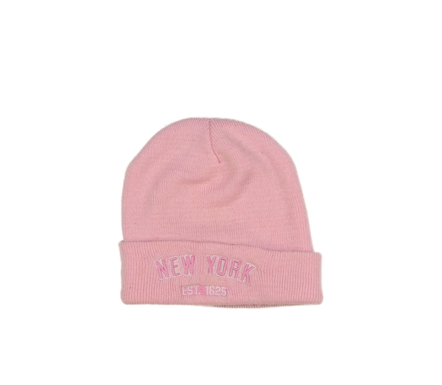 Růžová čepice s nápisem 
