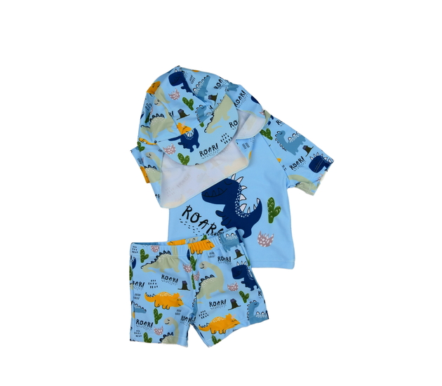 Modré plavkové triko, kraťasy a čepice 