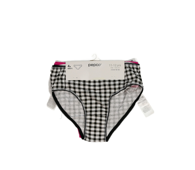 Nové kalhotky 4 ks 