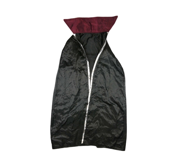 Karnevalový plášť s límečkem