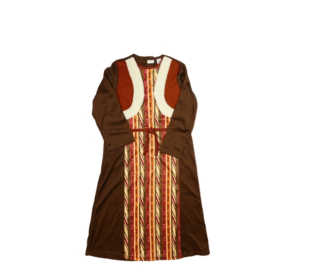 Karnevalové hnědé šaty s vestou