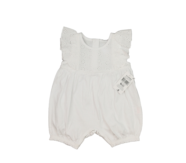 Nový bílý krajkový overal 