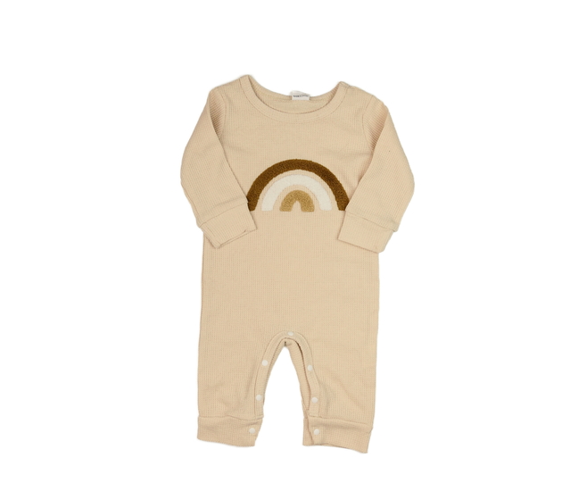 Hnědý overal s duhou 