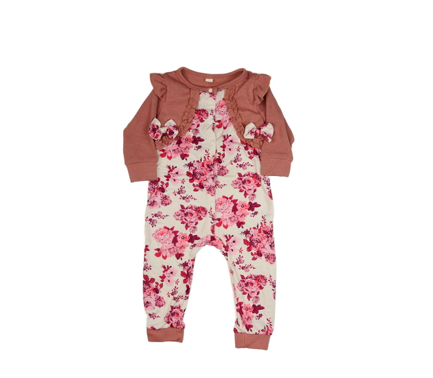 Růžový květinový overal 