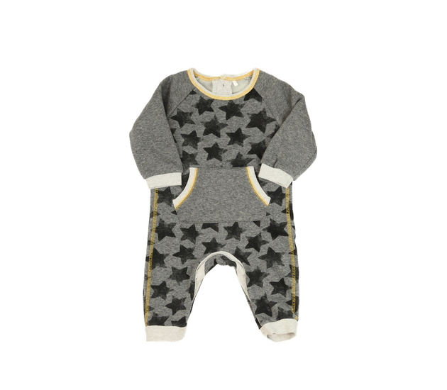 Šedý teplejší overal s hvězdami Tu