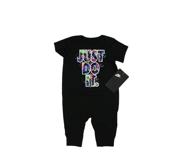 Nový černý overal Nike 