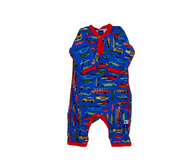 Modrý overal s auty 