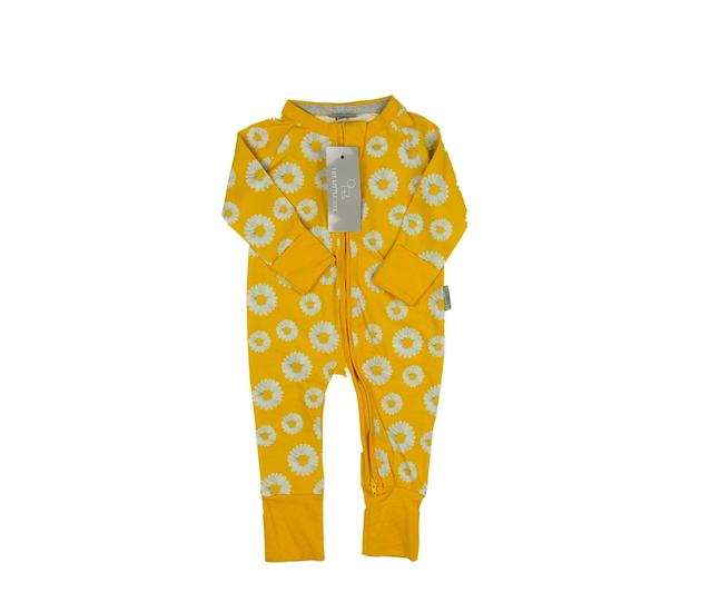 Nový žlutý květinový overal 