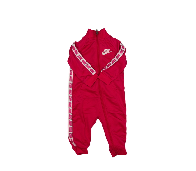 Růžový overal Nike 