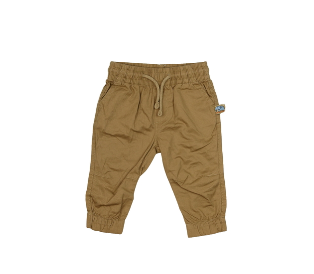 Nové hnědé kalhoty 