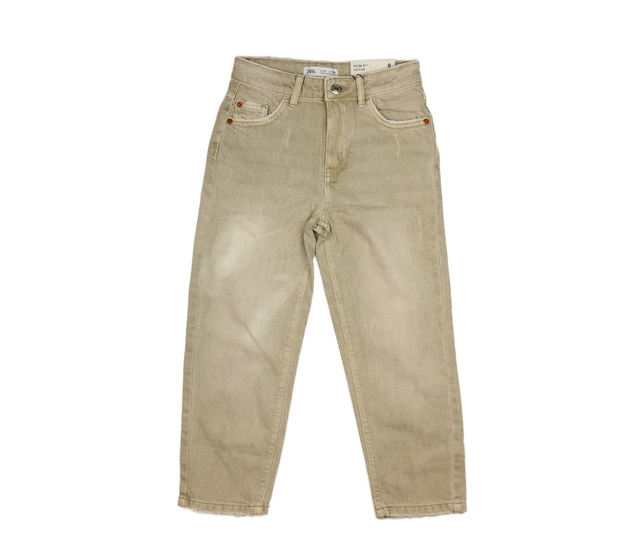 Nové hnědé rifle Zara