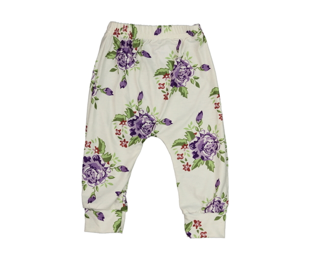 Bílé květinové lehké tepláčky 