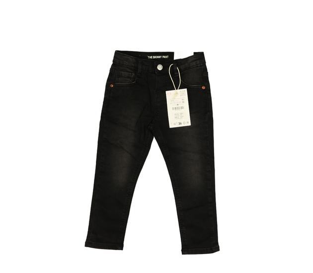 Nové černé rifle Zara