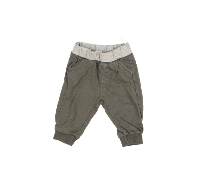 Šedé tepláčky C&A