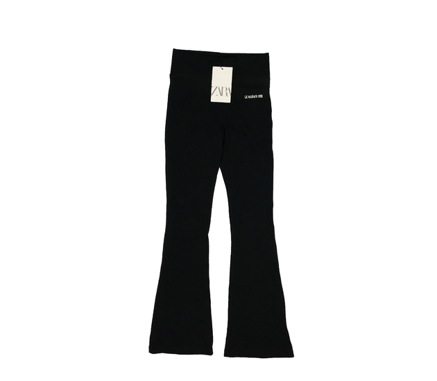 Nové černé zvonové legíny Zara