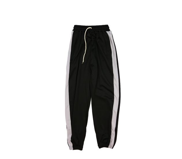 Černé tepláky s bočním pruhem 