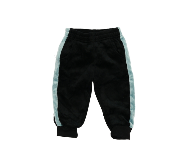 Černé pevné teplé tepláky s modrým pruhem 