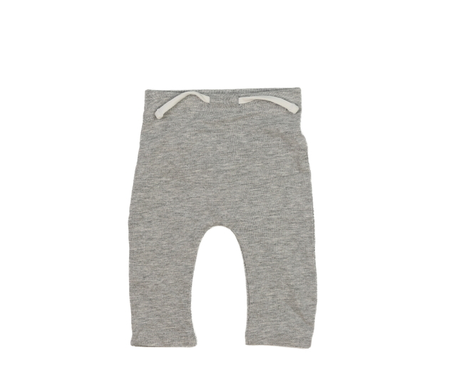 Šedé tepláčky s čumáčkem na zadku 