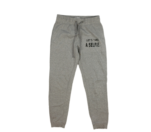 Šedé melírované tepláky s nápisy 