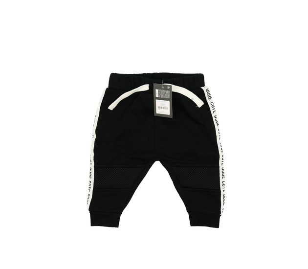 Nové černé tepláky Primark 