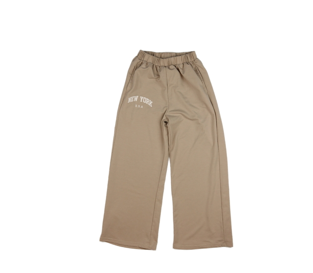 Hnědé zvonové slabší tepláky 