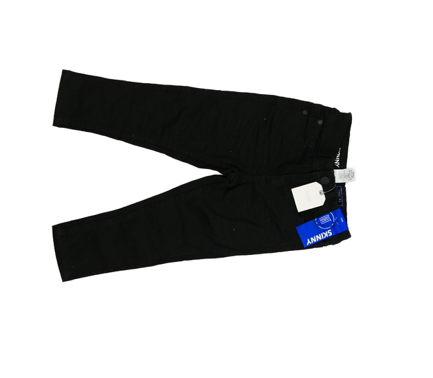 Nové černé skinny rifle Next