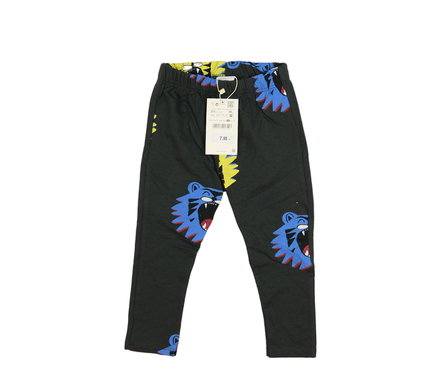 Nové šedé legíny s obrázky Zara