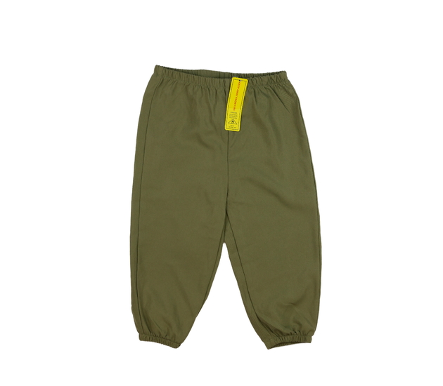 Nové zelené vzdušné kalhoty  