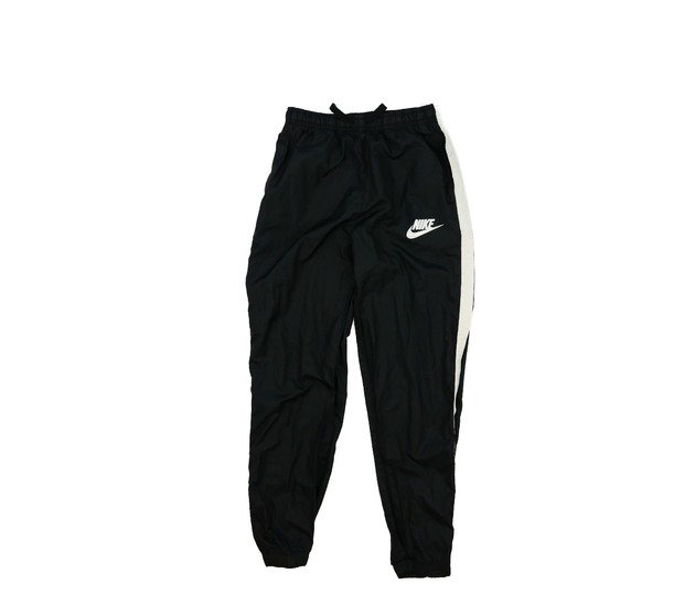 Černé šusťákové tepláky vel. 170 Nike 