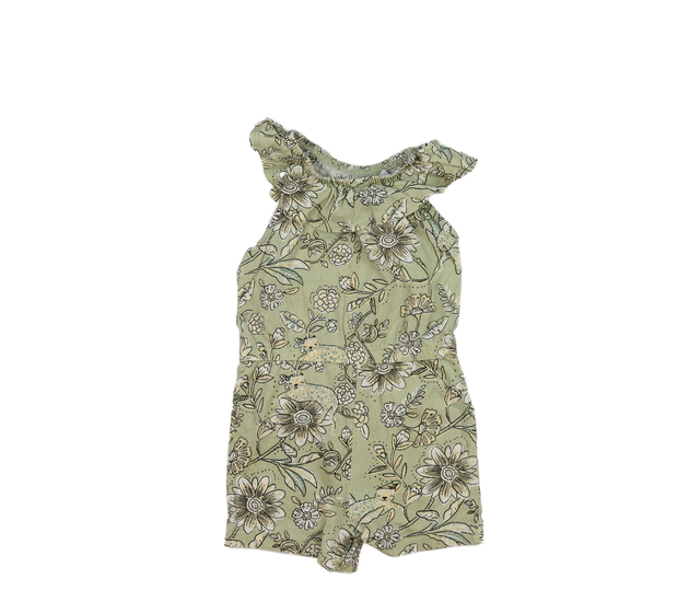 Zelený kraťasový overal s květinami Tu 