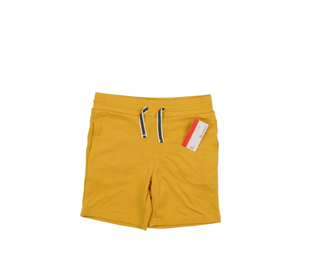 Nové žluté kraťasy 