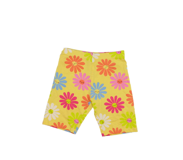 Žluté kraťasy s květinami 