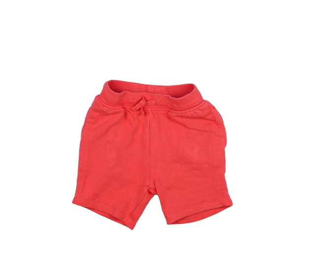Červené kraťasy Next