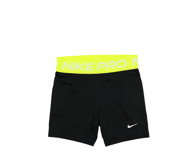 Černé sportovní kraťasy Nike 
