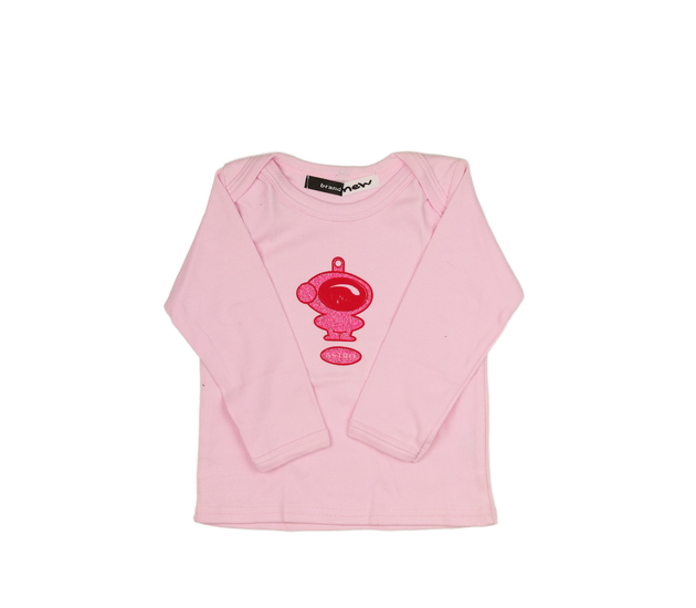 Růžové triko s potiskem 