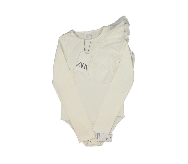 Nové smetanové body s volánky Zara