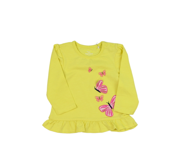 Žluté triko s motýlky 
