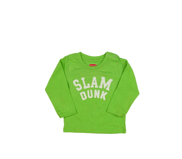 Zelené triko s bílým nápisem