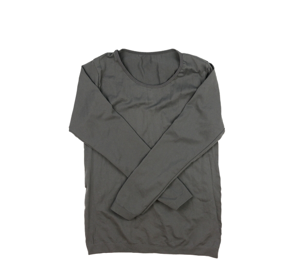 Šedé elastické spodní triko 