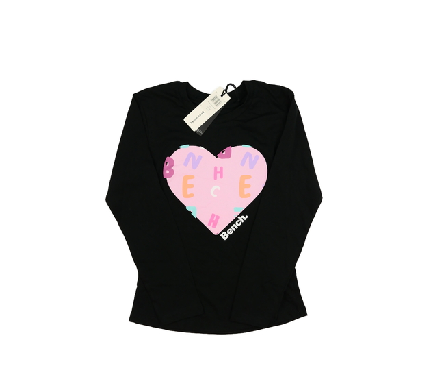 Nové černé triko Bench