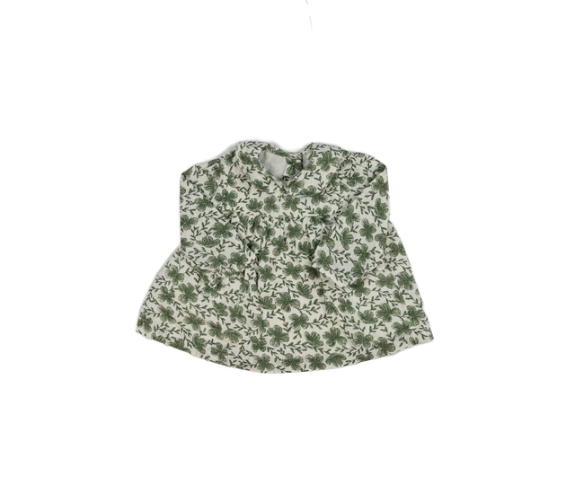 Bílá halenka se zelenými květinami a límečkem 